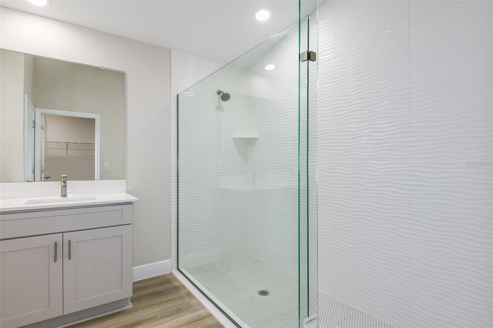 Image 14 of 28 For 6168 Sw 96th Place