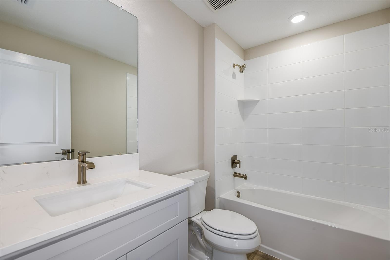 Image 19 of 28 For 6168 Sw 96th Place