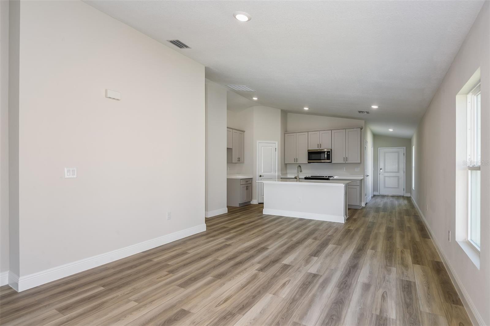 Image 9 of 28 For 6168 Sw 96th Place