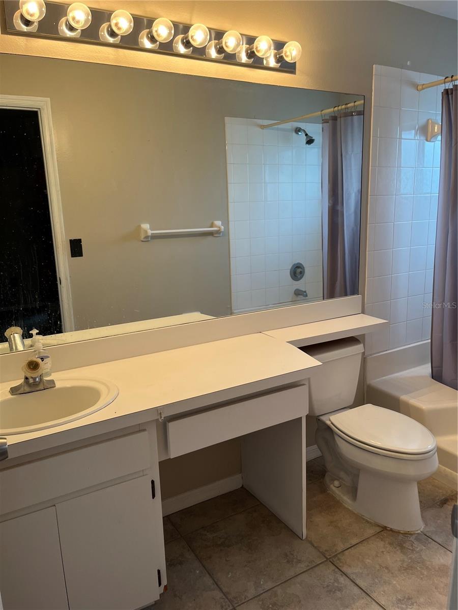 Image 10 of 12 For 2914 Shannon Circle