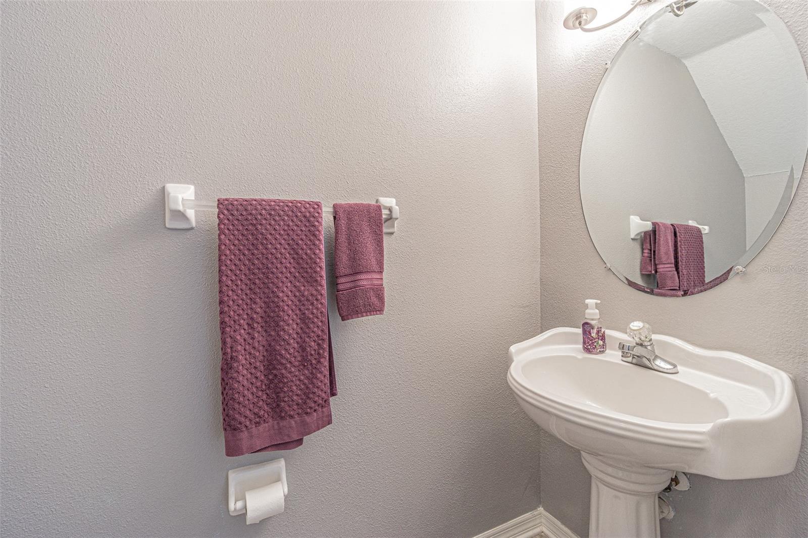 Image 14 of 29 For 12323 Healey Summit Lane