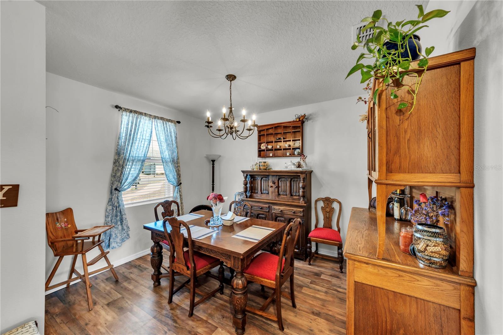 Image 15 of 64 For 3070 Forrest Plum Court