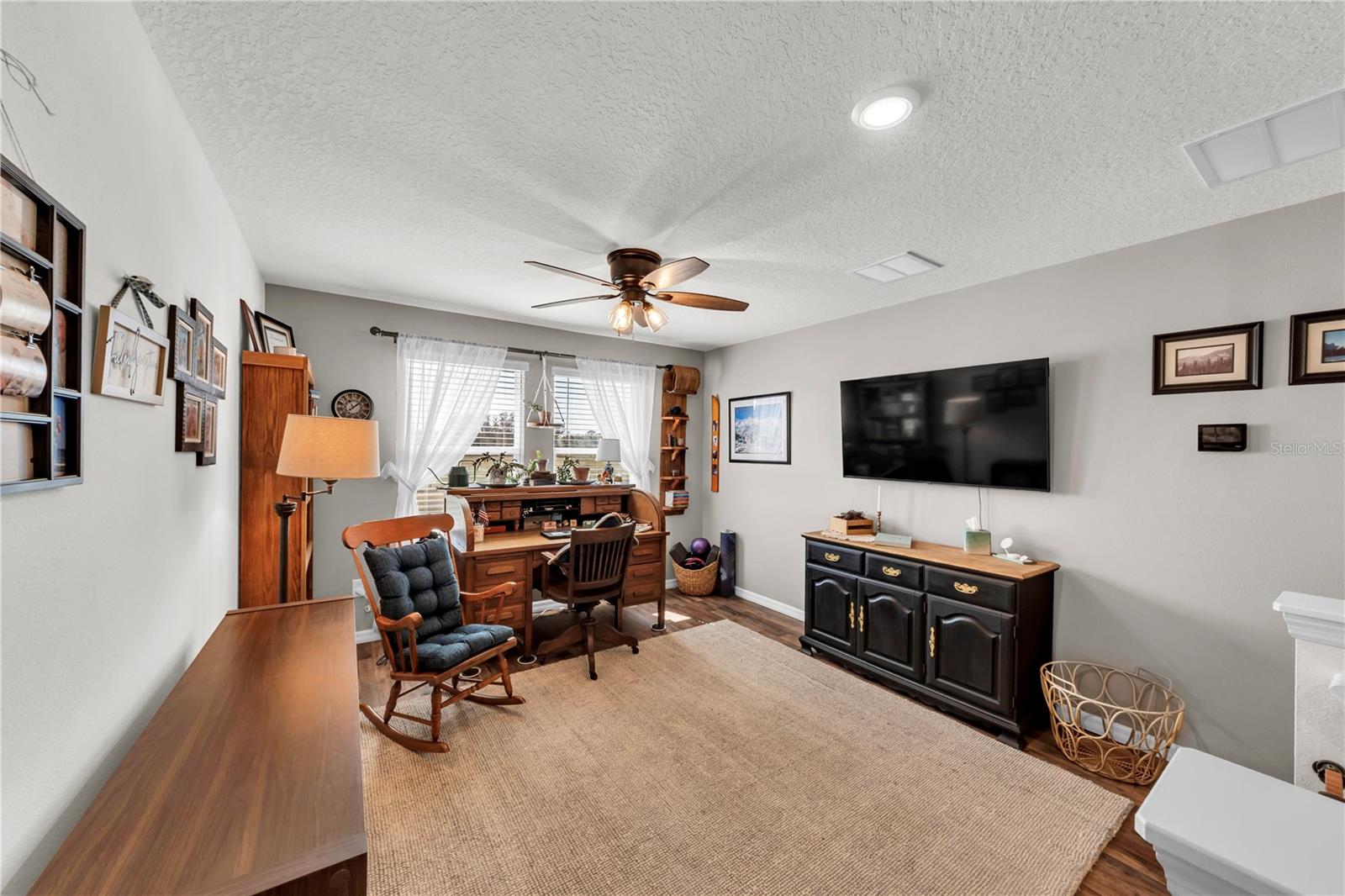 Image 20 of 64 For 3070 Forrest Plum Court