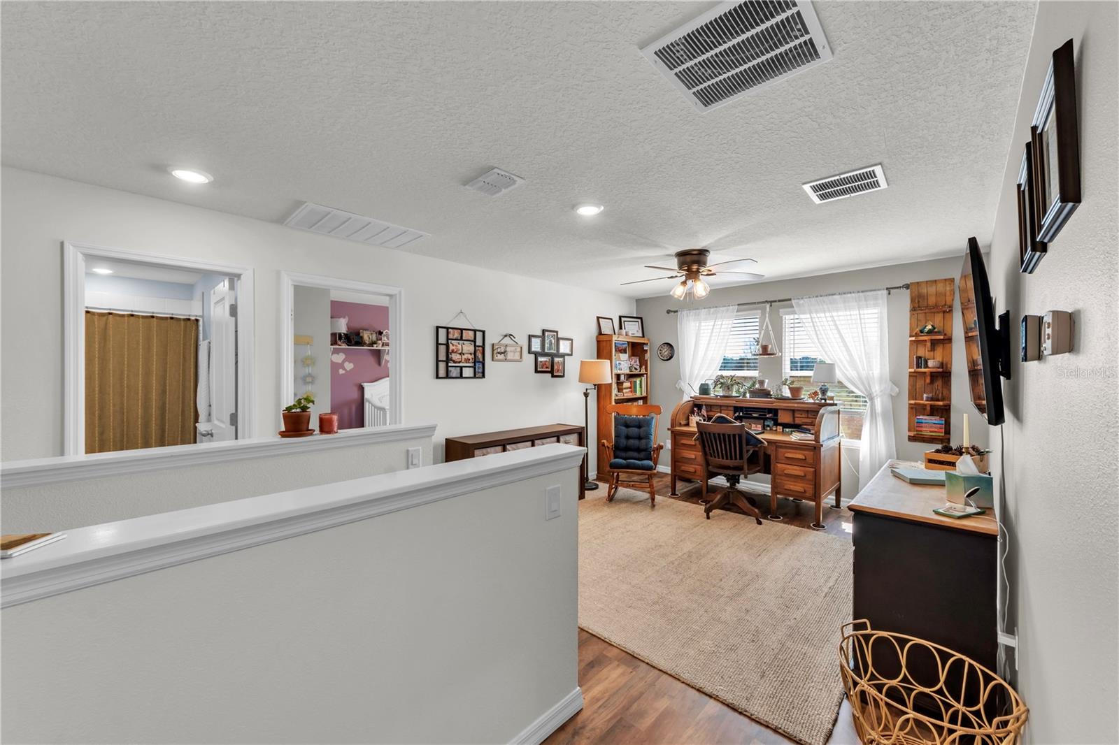 Image 21 of 64 For 3070 Forrest Plum Court