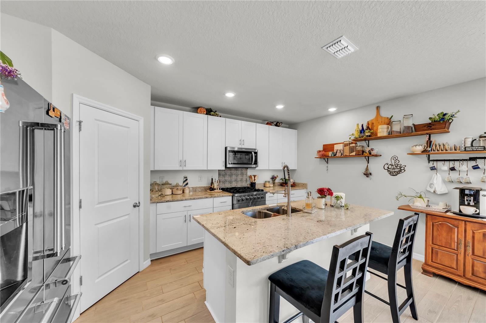 Image 7 of 64 For 3070 Forrest Plum Court