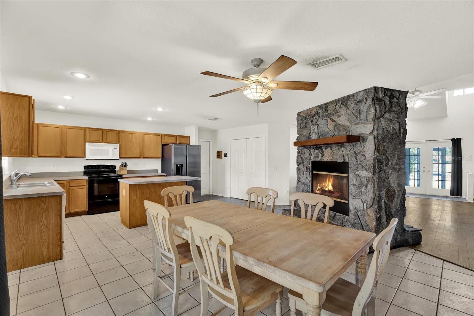 Image 18 of 53 For 8240 Neda Street