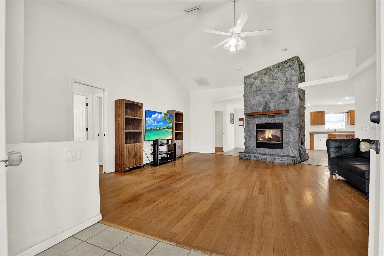 Image 2 of 53 For 8240 Neda Street