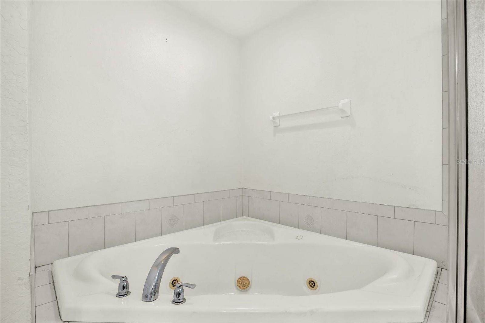 Image 24 of 53 For 8240 Neda Street