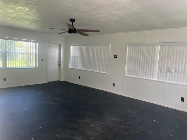 Image 6 of 18 For 6314 Lois Avenue