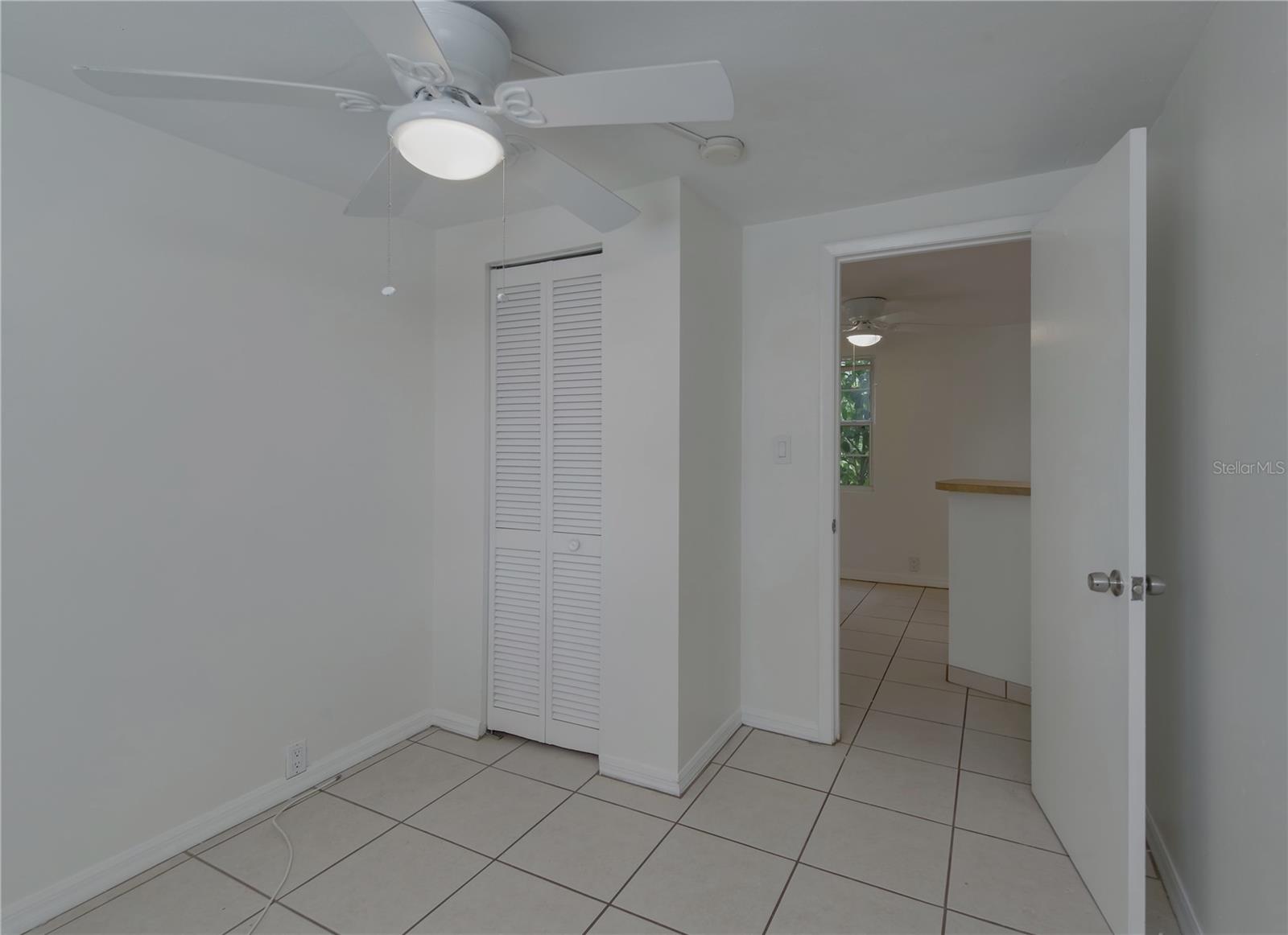 Image 18 of 20 For 833 12th Avenue N A