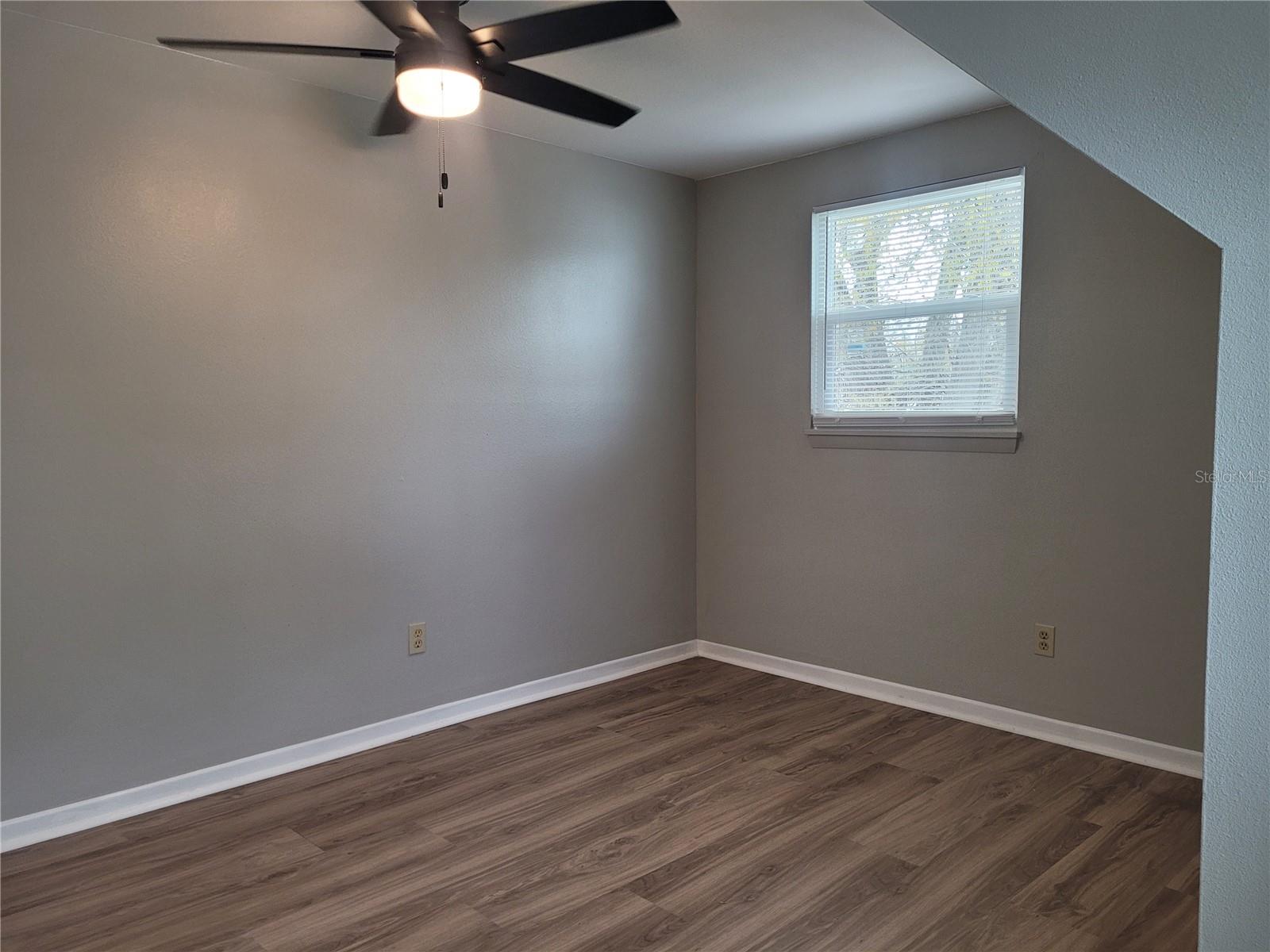 Image 21 of 25 For 8244 125th Street