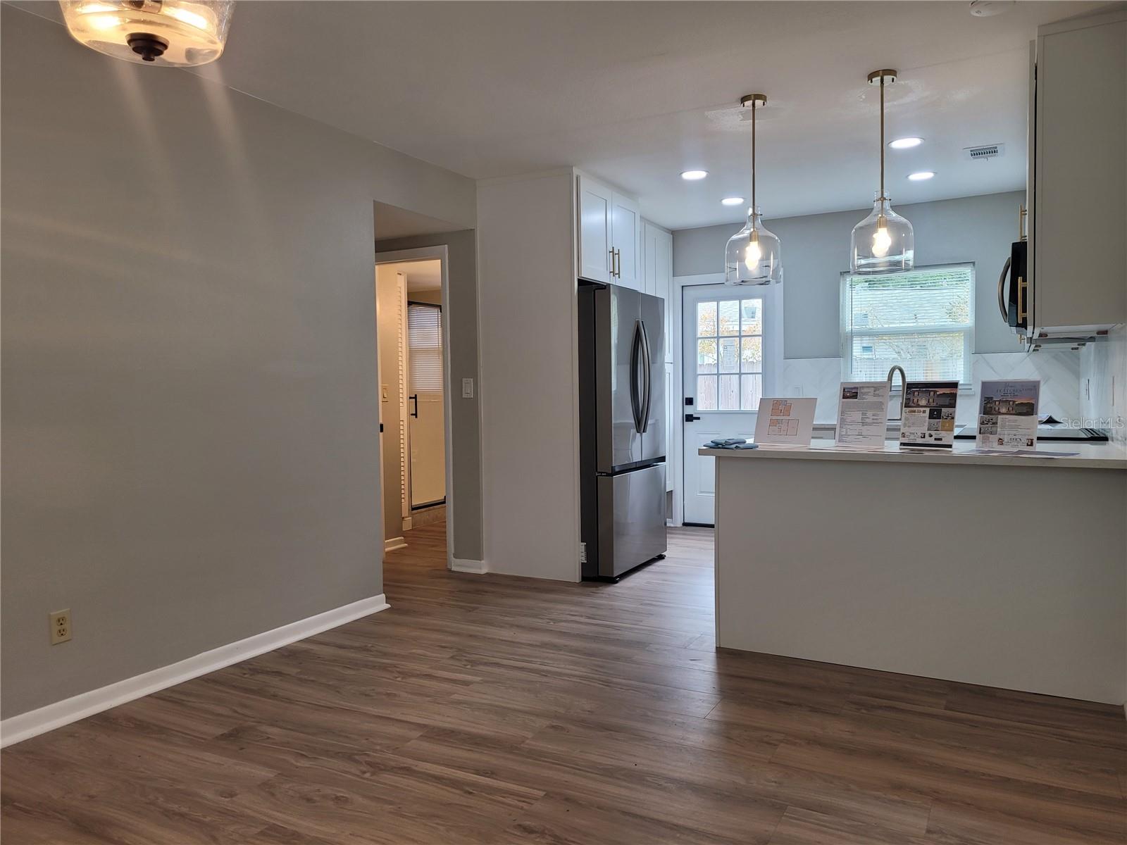 Image 7 of 25 For 8244 125th Street