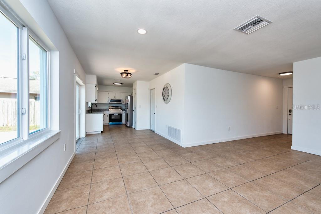 Image 4 of 37 For 4708 Cypress Ridge Place