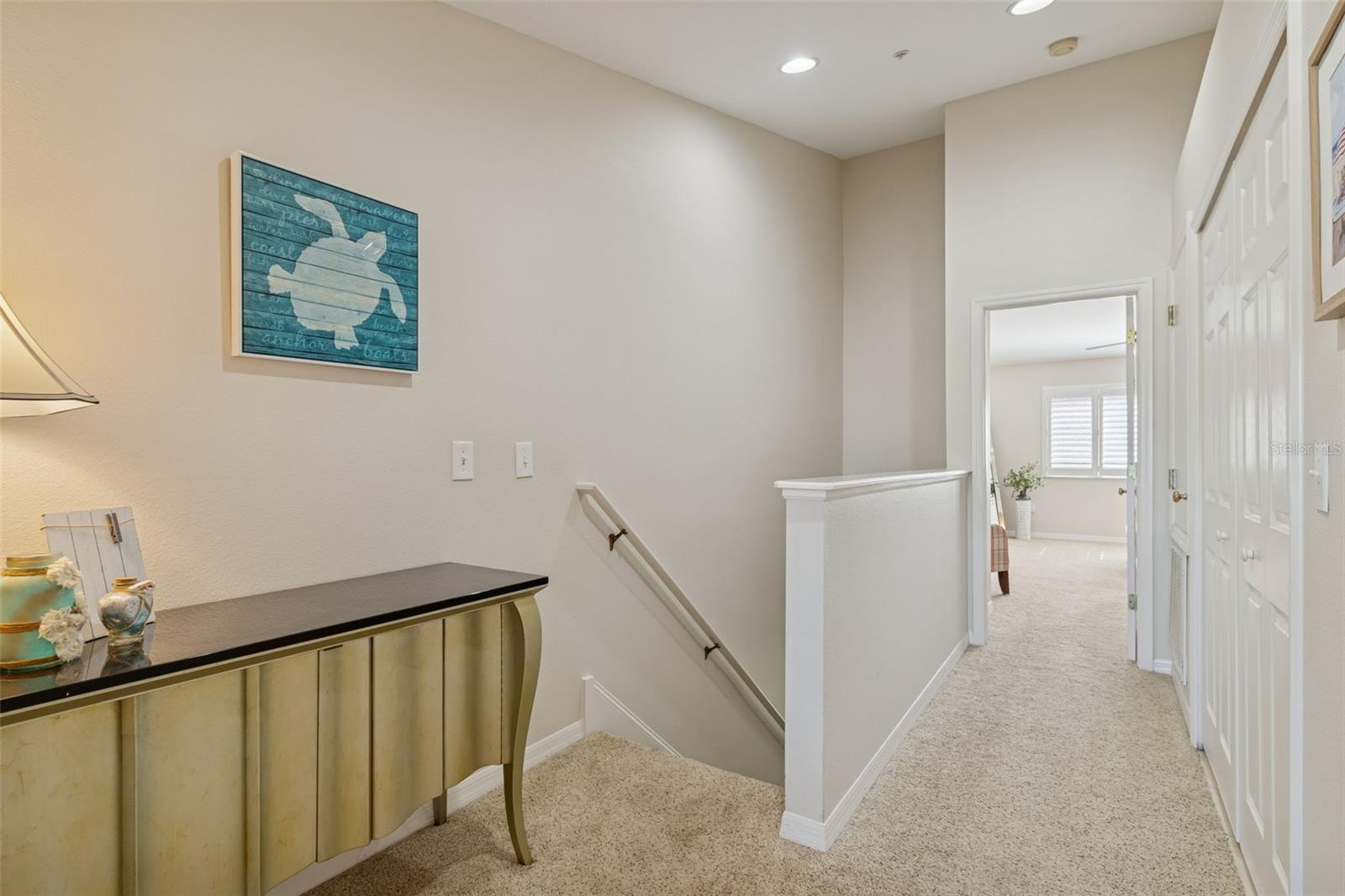 Image 24 of 87 For 11133 Kapok Grand Circle