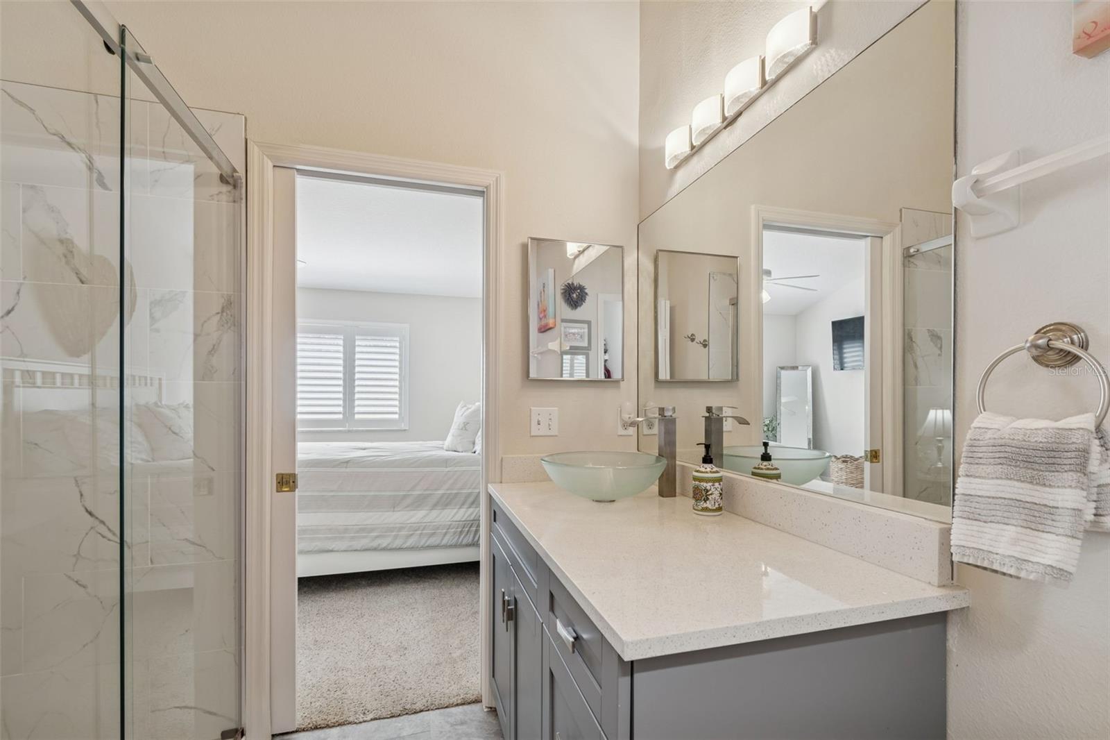 Image 32 of 87 For 11133 Kapok Grand Circle