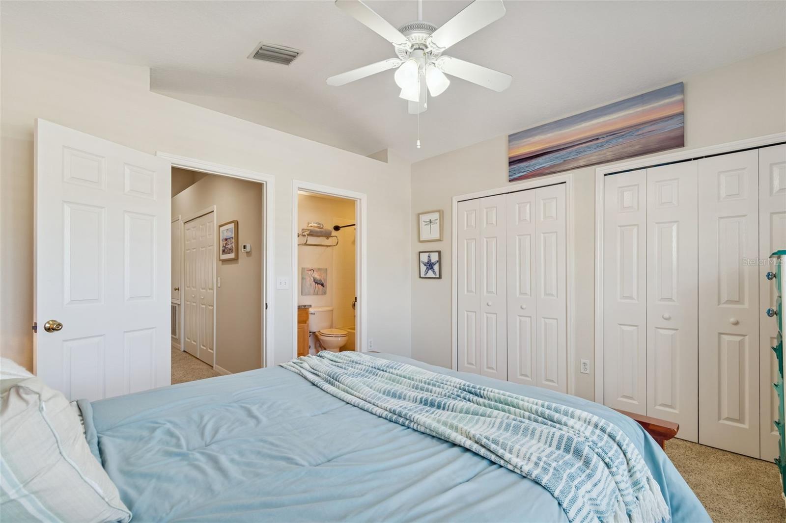 Image 40 of 87 For 11133 Kapok Grand Circle