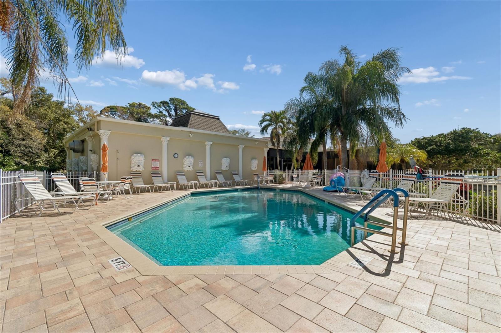 Image 57 of 87 For 11133 Kapok Grand Circle