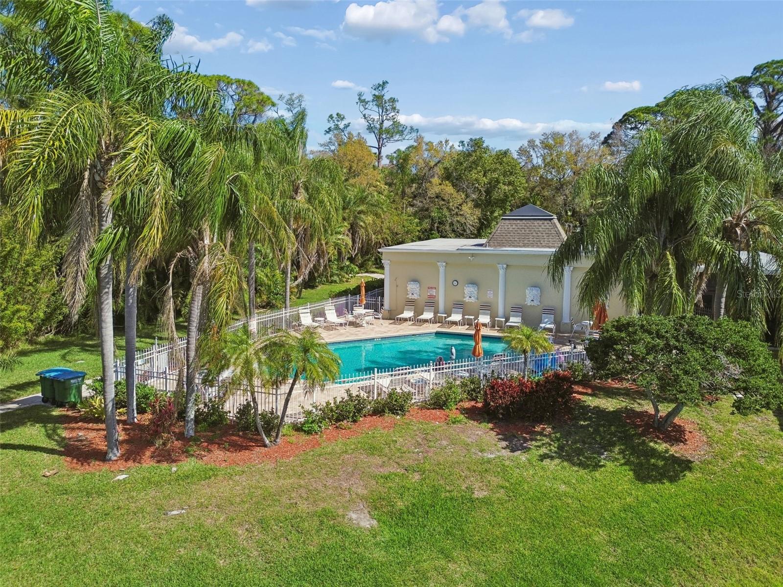 Image 73 of 87 For 11133 Kapok Grand Circle