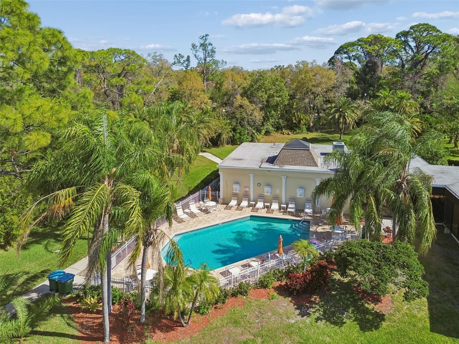 Image 74 of 87 For 11133 Kapok Grand Circle