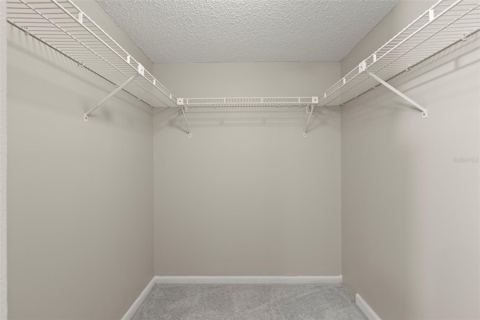 Image 18 of 27 For 476 Santa Cruz Place Ne B