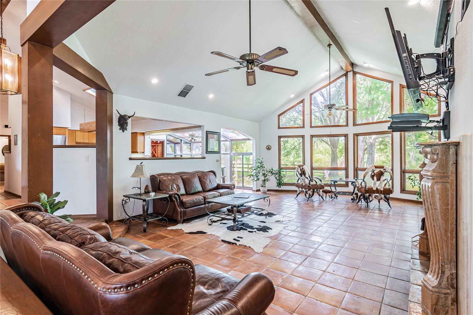 Image 13 of 50 For 6225, 6229 Deen Still Road