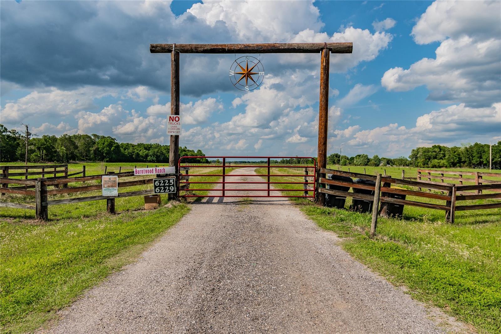 Image 2 of 50 For 6225, 6229 Deen Still Road