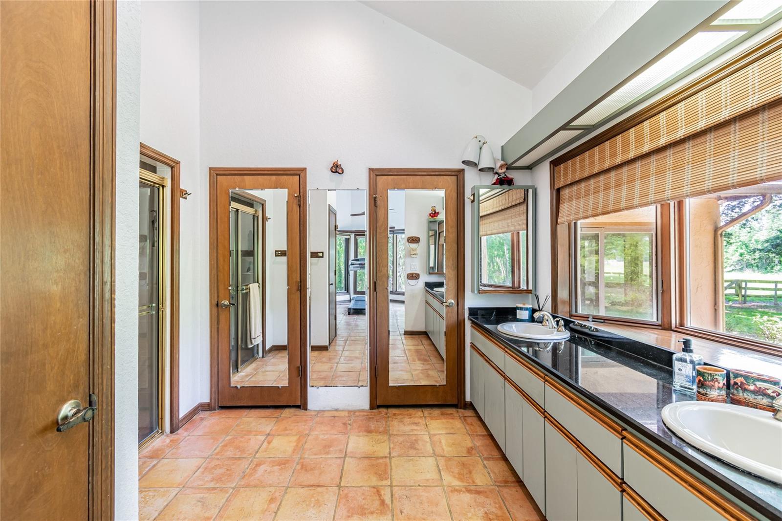 Image 25 of 50 For 6225, 6229 Deen Still Road