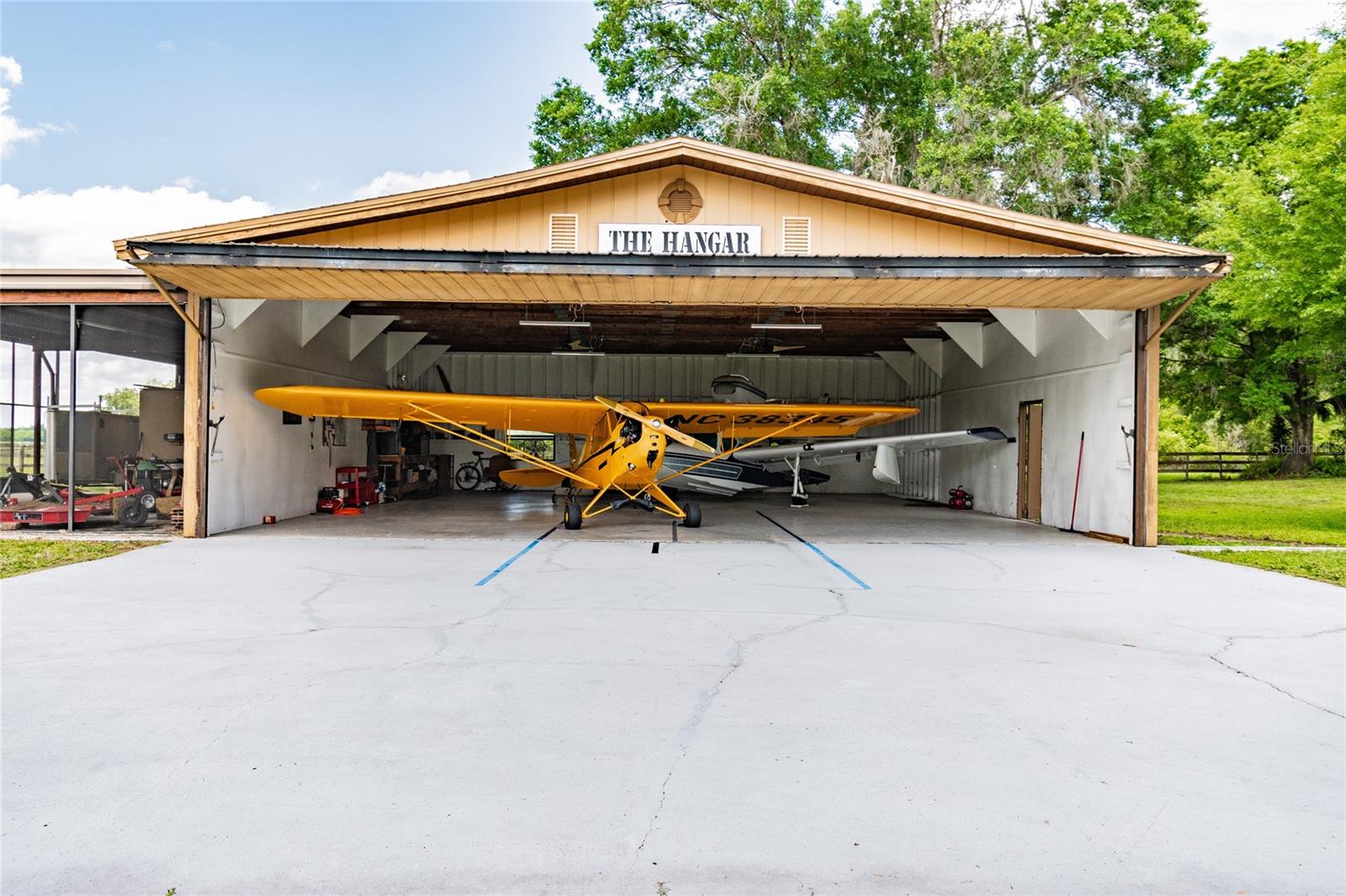 Image 43 of 50 For 6225, 6229 Deen Still Road