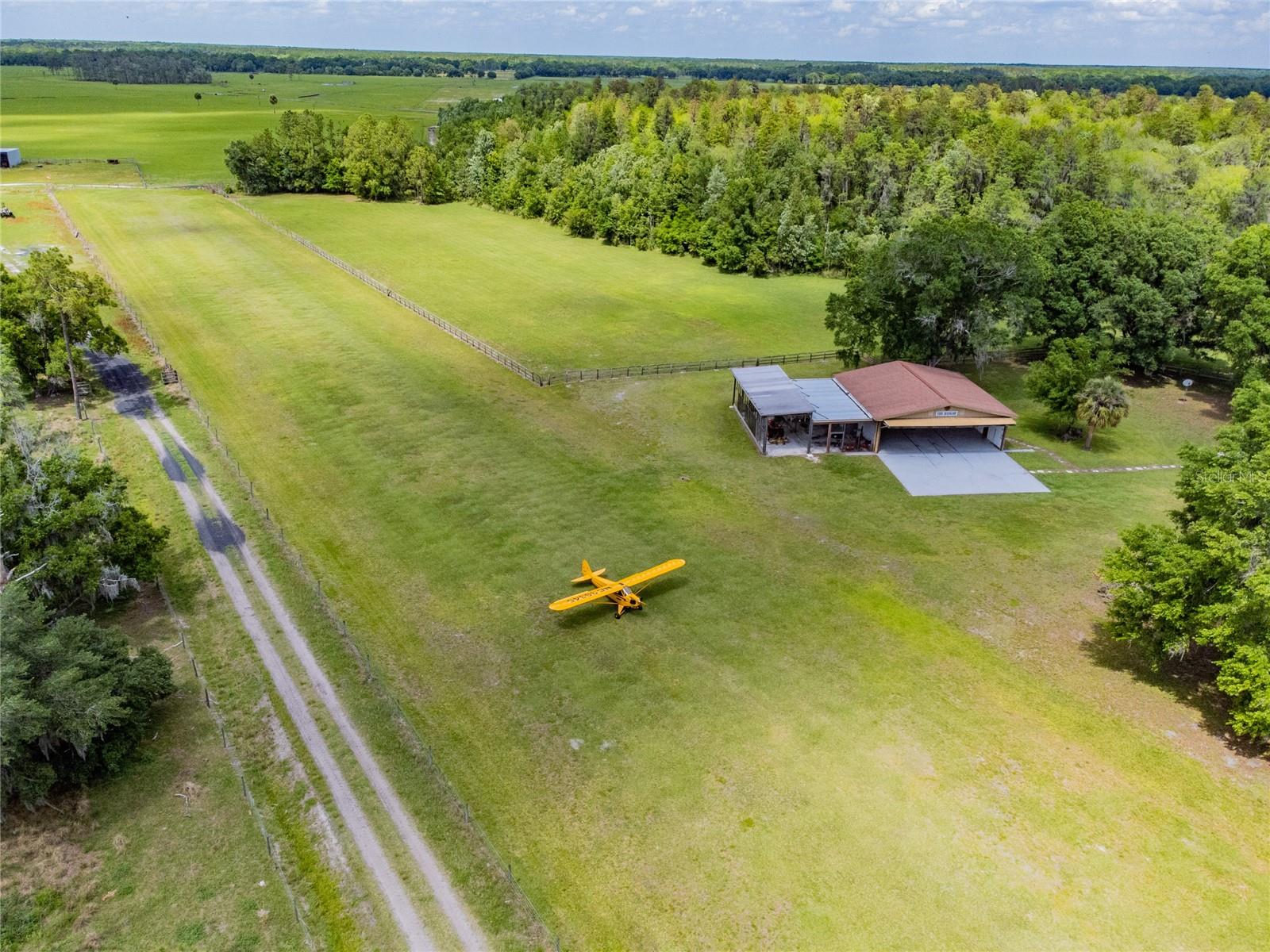 Image 46 of 50 For 6225, 6229 Deen Still Road