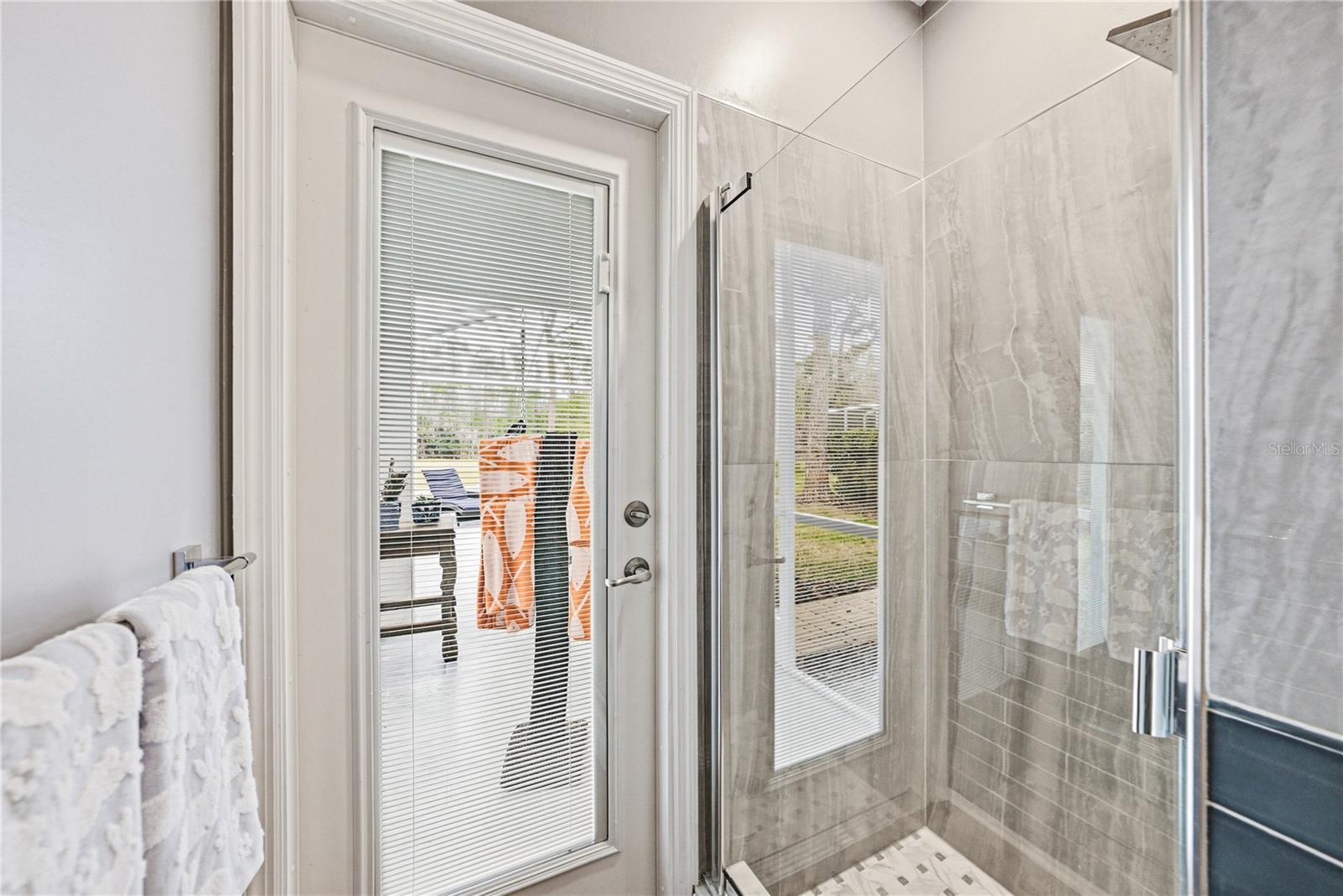 Image 13 of 100 For 8785 Ashworth Drive