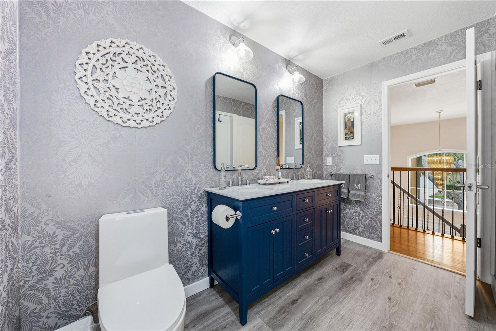 Image 46 of 100 For 8785 Ashworth Drive