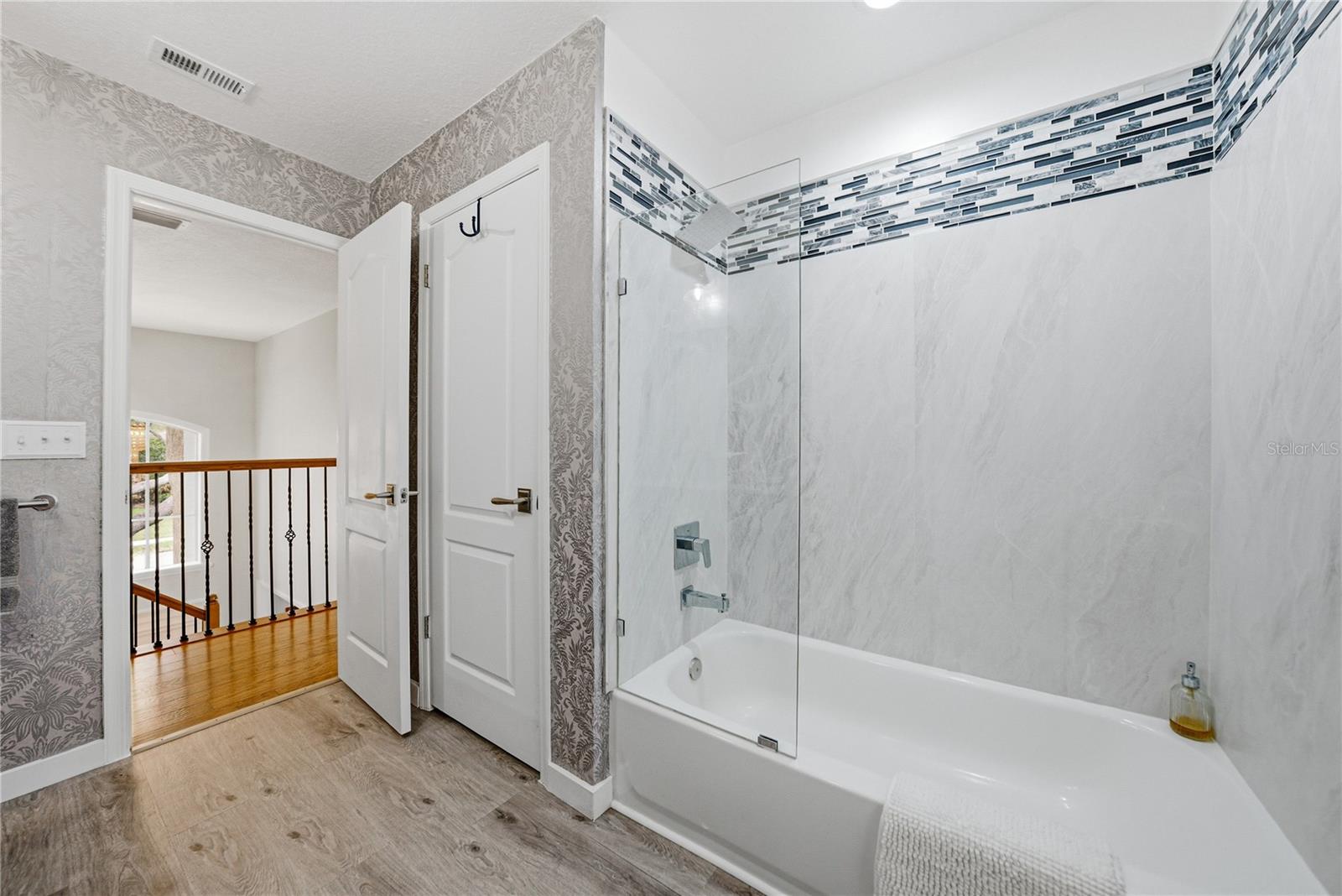 Image 48 of 100 For 8785 Ashworth Drive