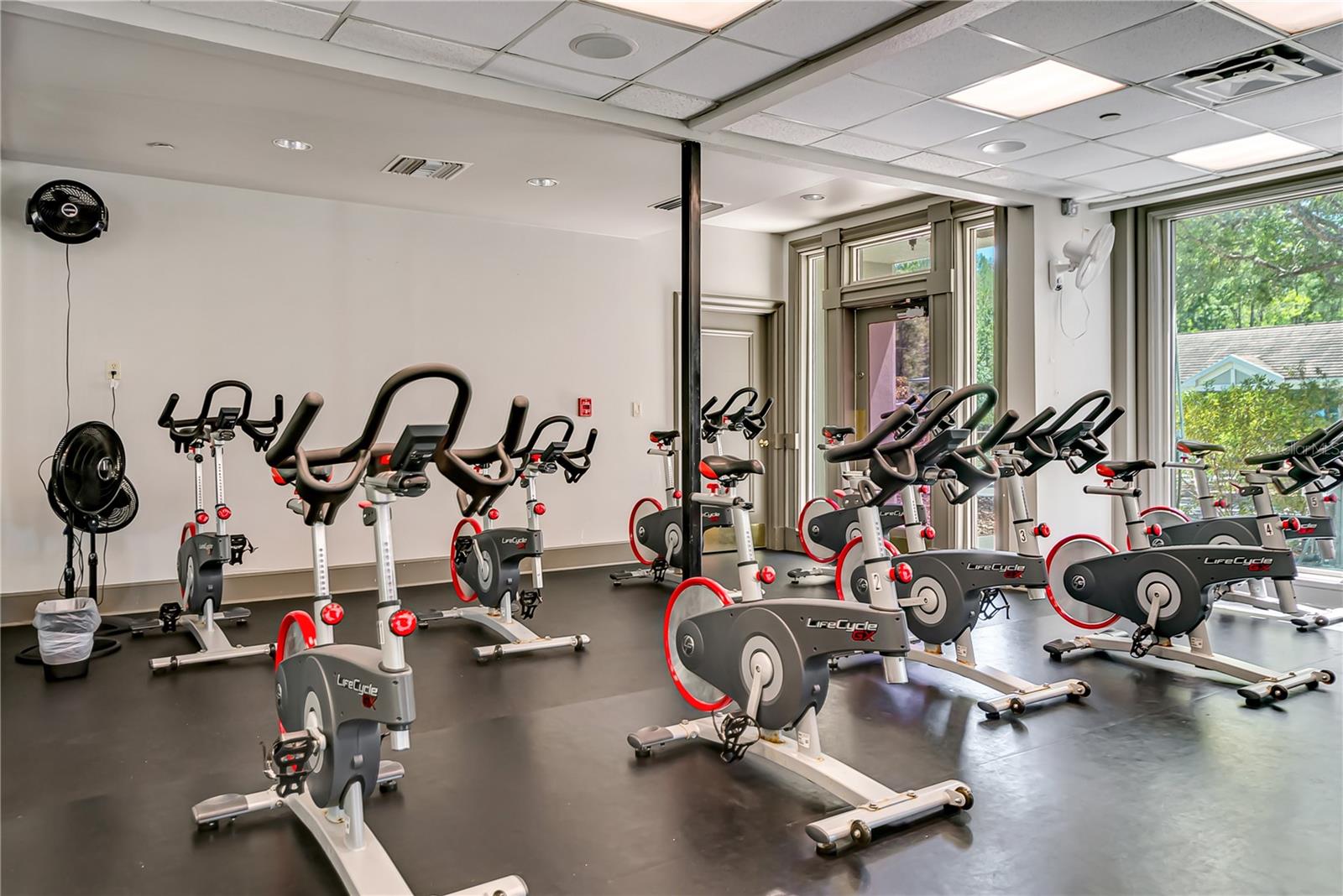 Image 85 of 100 For 8785 Ashworth Drive