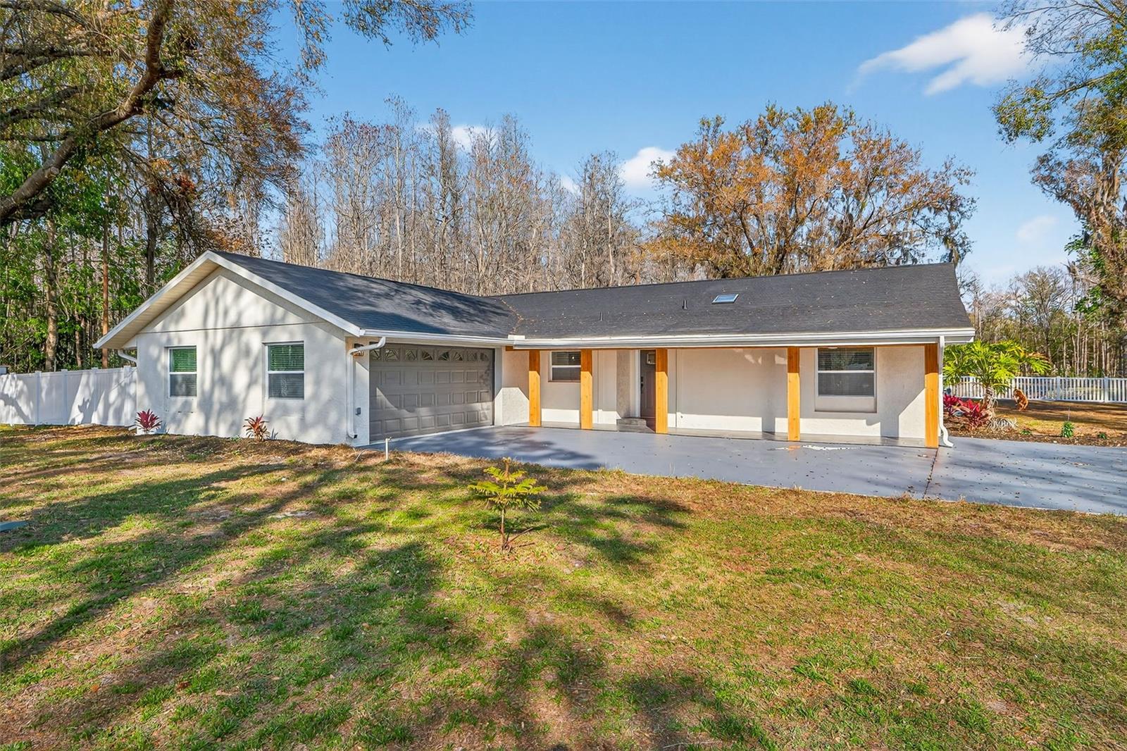 Details for 1120 Country Lane, LUTZ, FL 33558