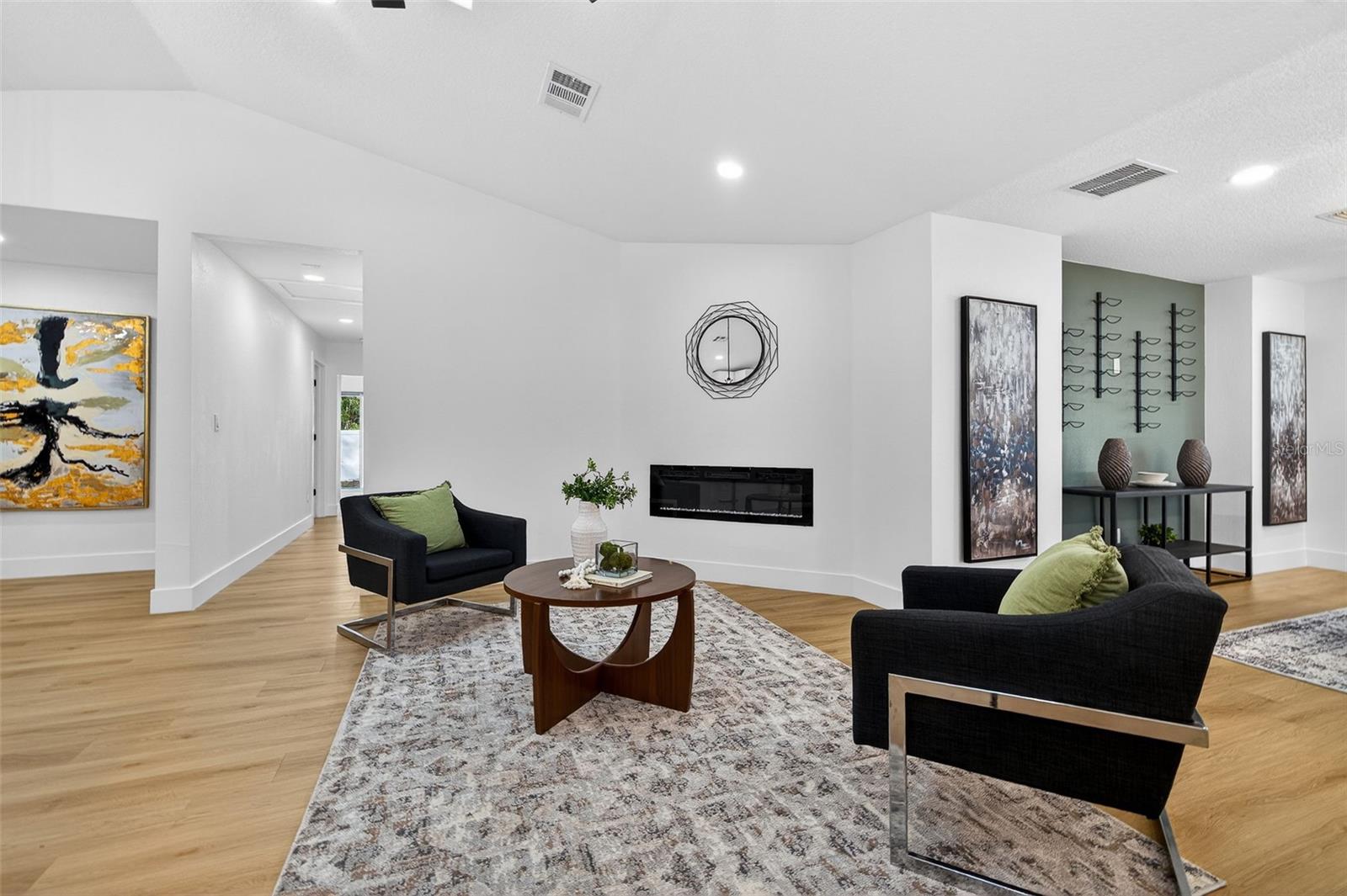 Image 18 of 52 For 1120 Country Lane