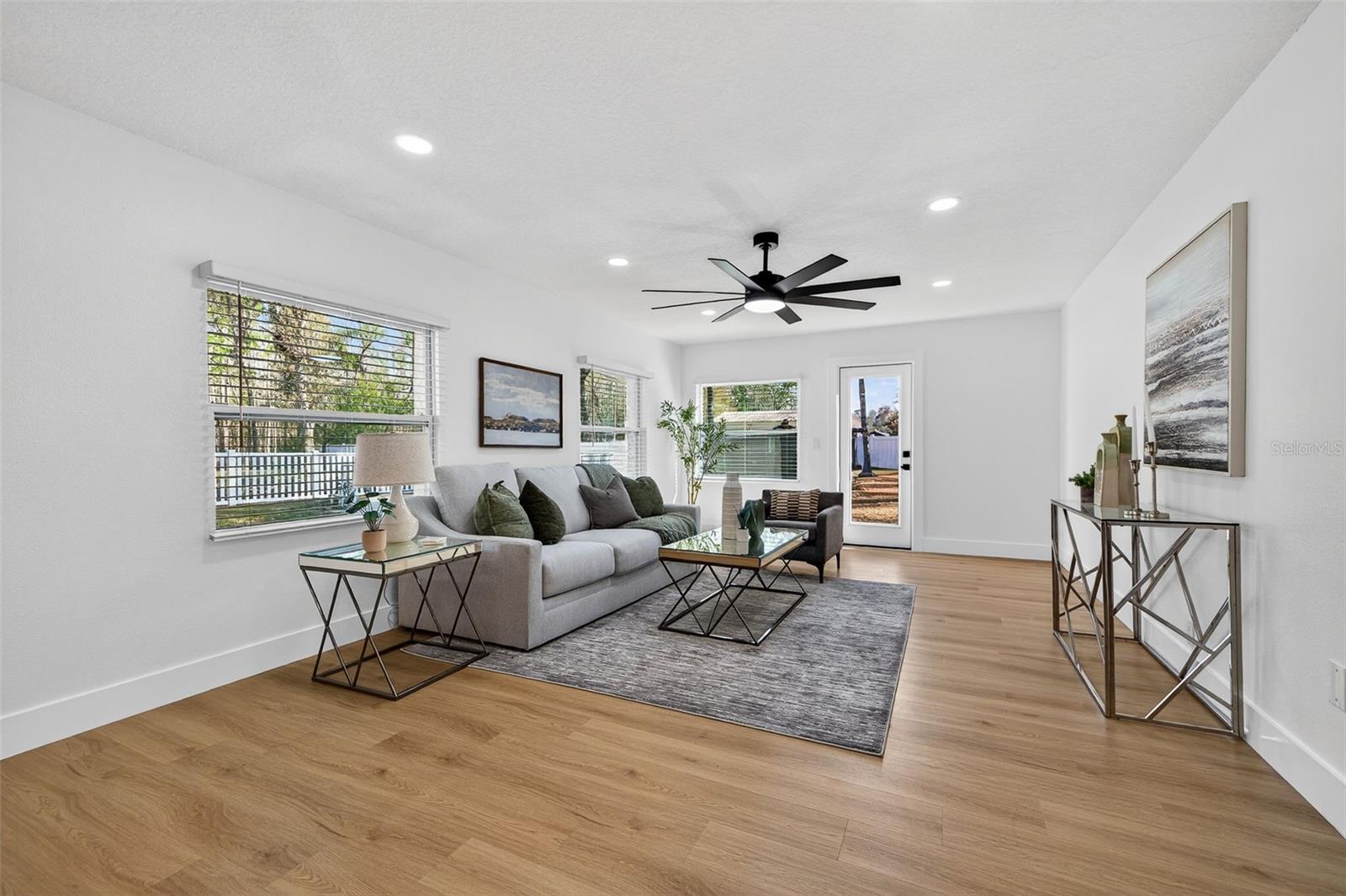 Image 19 of 52 For 1120 Country Lane