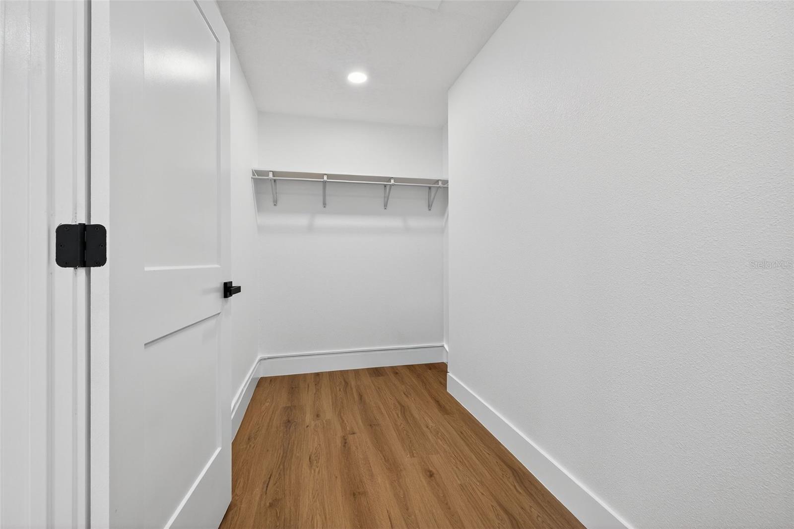 Image 26 of 52 For 1120 Country Lane