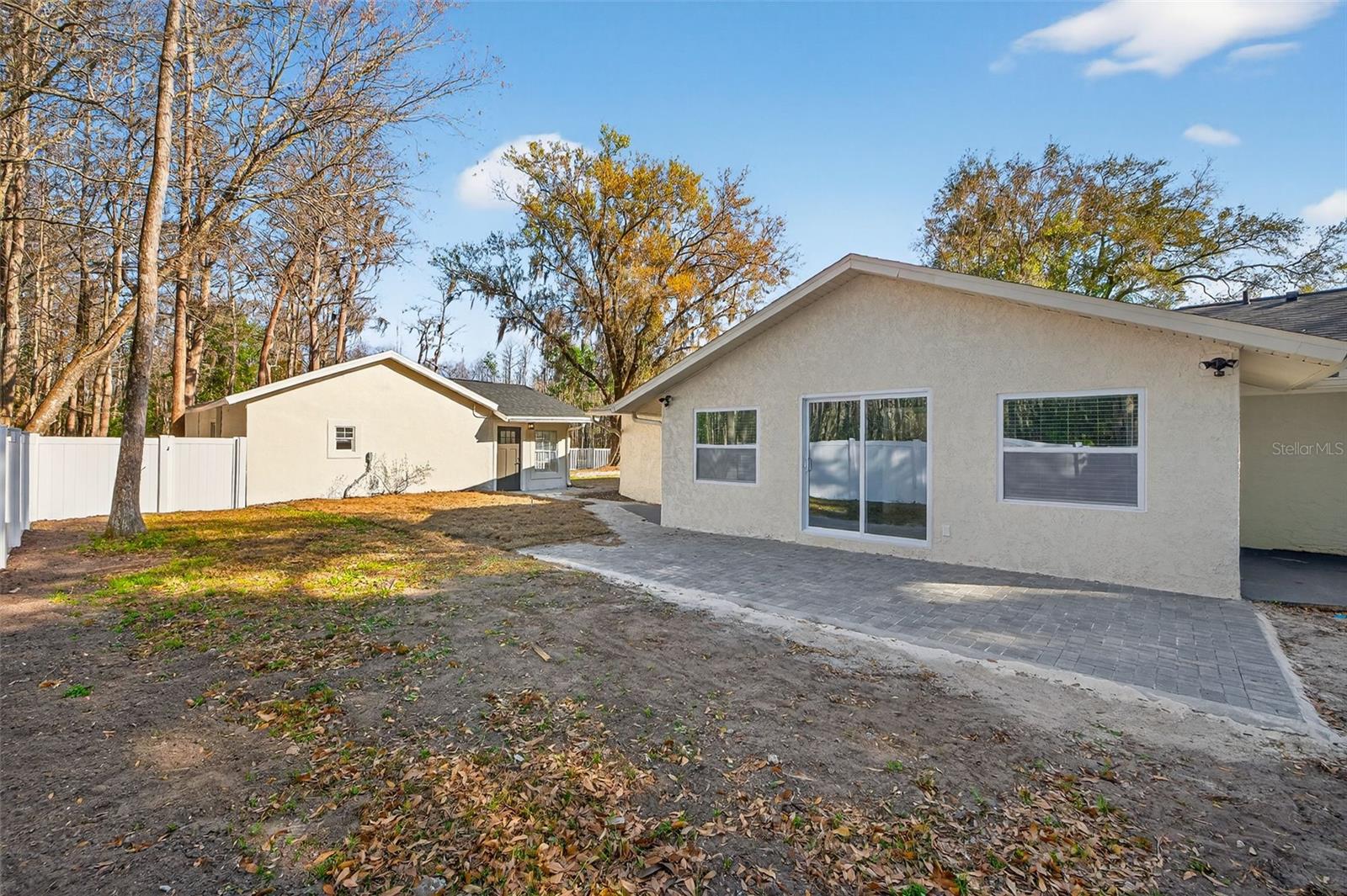 Image 39 of 52 For 1120 Country Lane