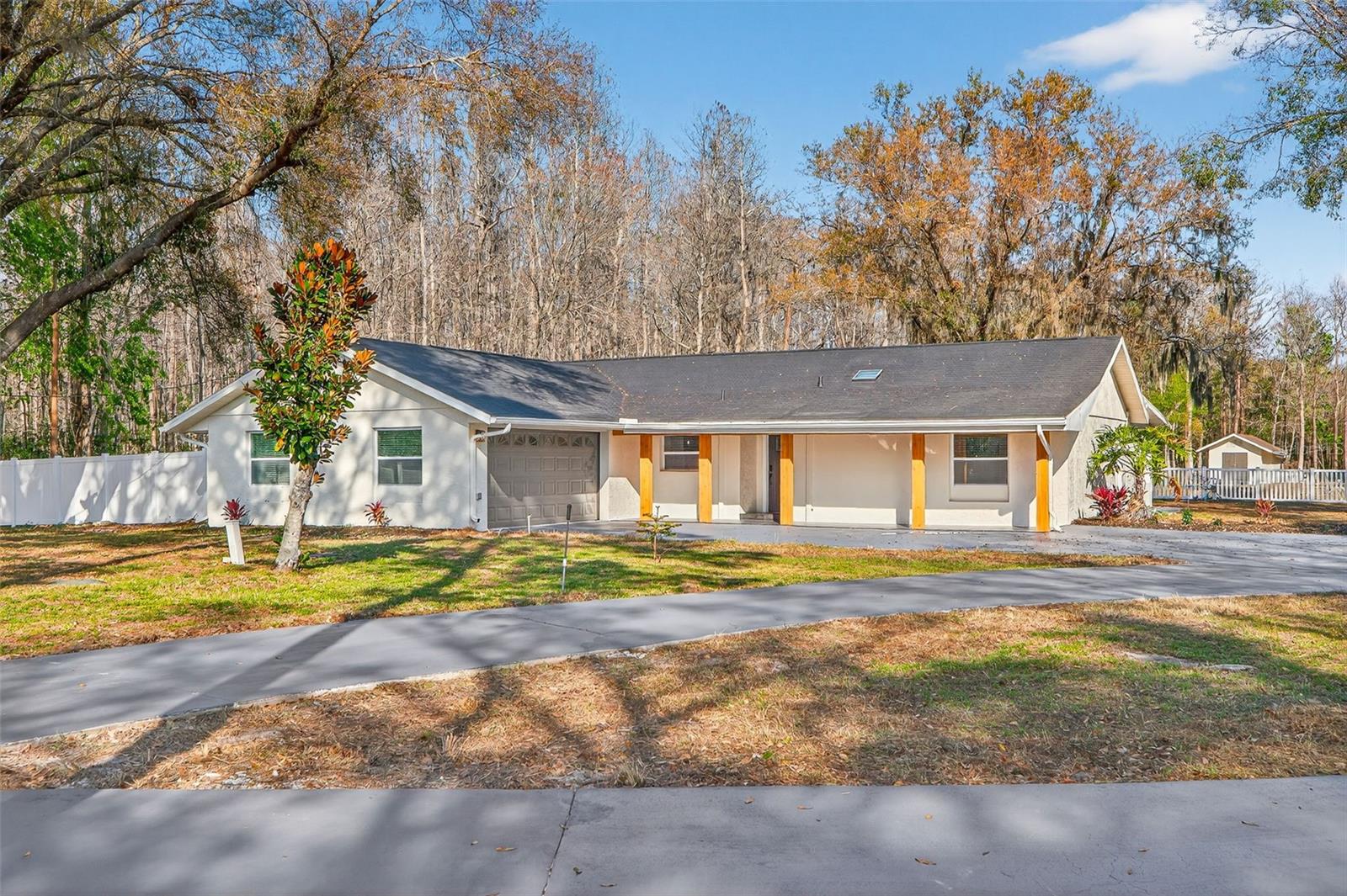 Image 7 of 52 For 1120 Country Lane