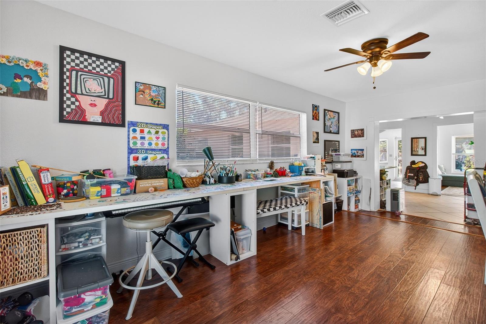 Image 11 of 27 For 10427 124th Terrace