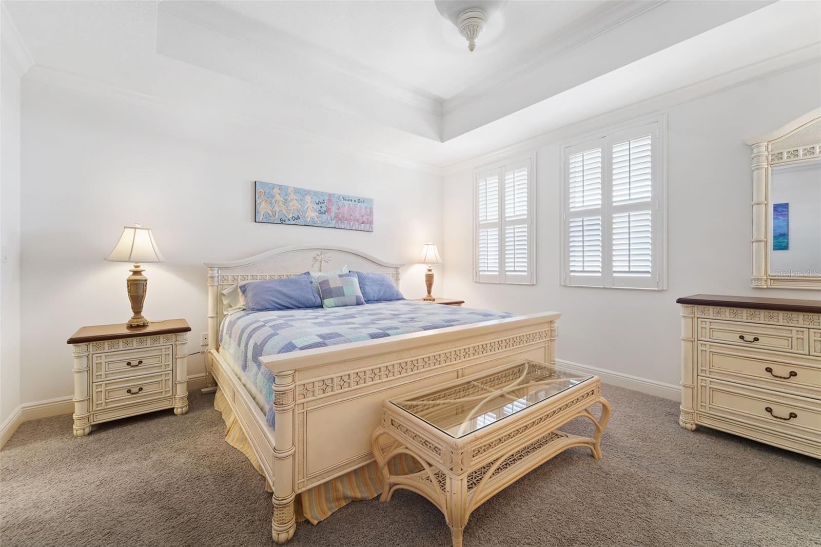 Listing photo id 28 for 17735 Gulf Boulevard 702