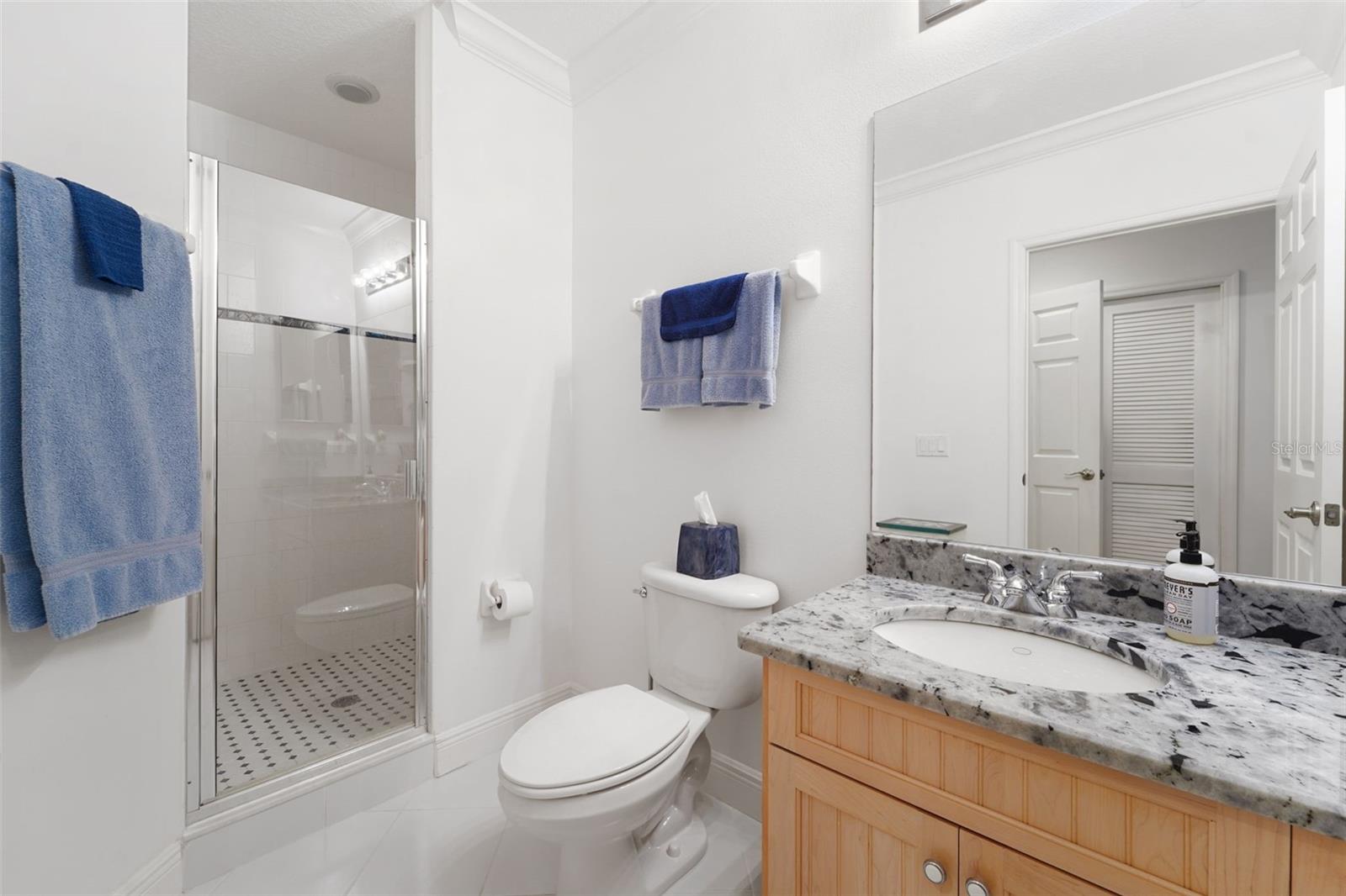 Listing photo id 29 for 17735 Gulf Boulevard 702