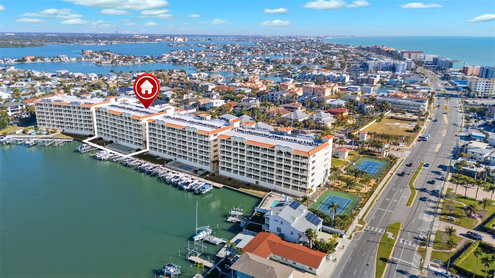 Listing photo id 55 for 17735 Gulf Boulevard 702