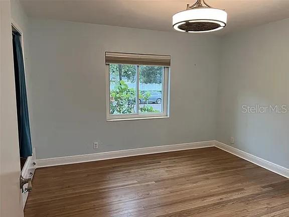 Image 12 of 21 For 1461 28th Avenue N