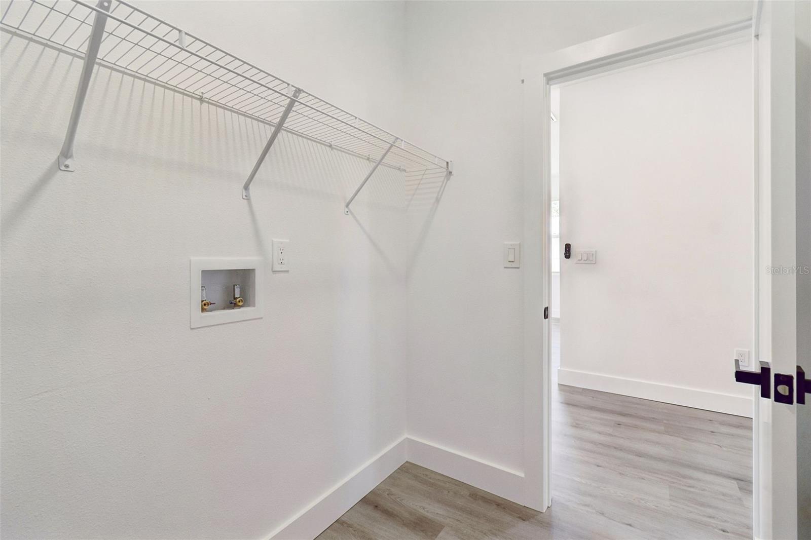 Listing photo id 25 for 5220 73rd Avenue N