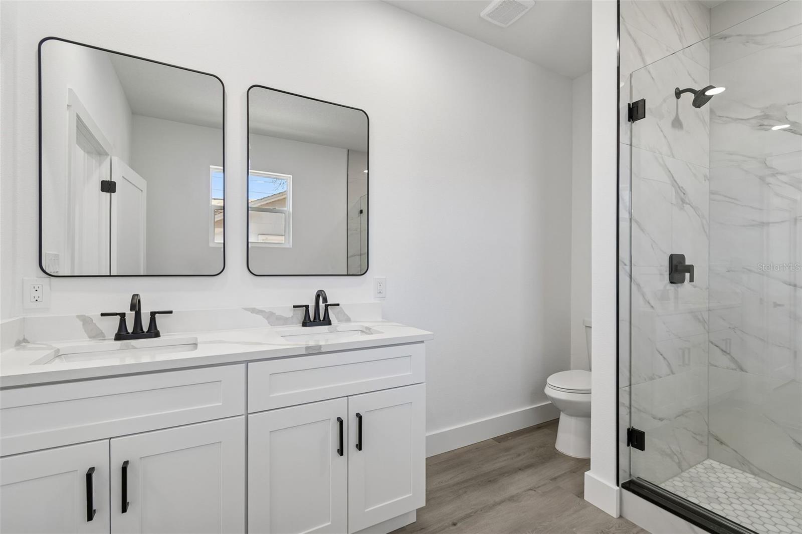 Listing photo id 35 for 5220 73rd Avenue N