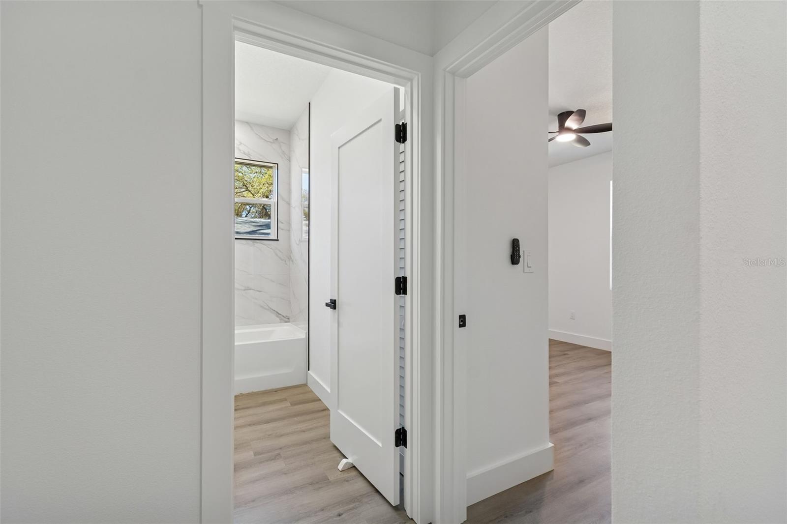 Listing photo id 6 for 5220 73rd Avenue N