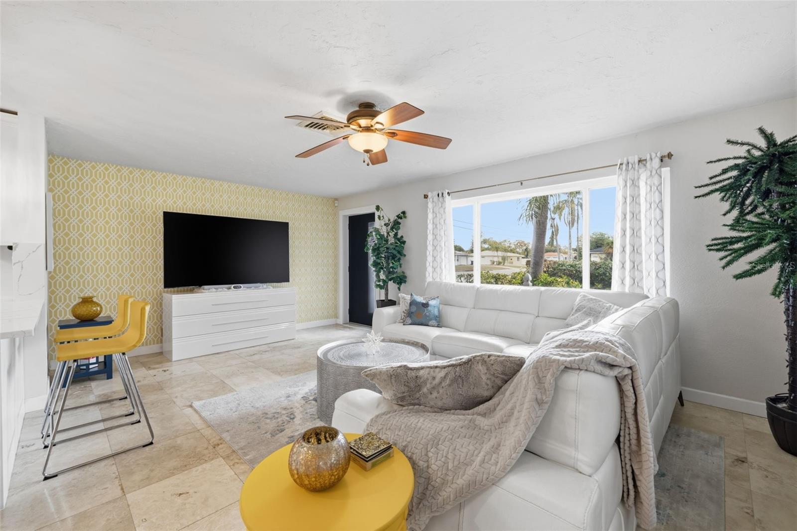 Image 6 of 45 For 3998 22nd Avenue N