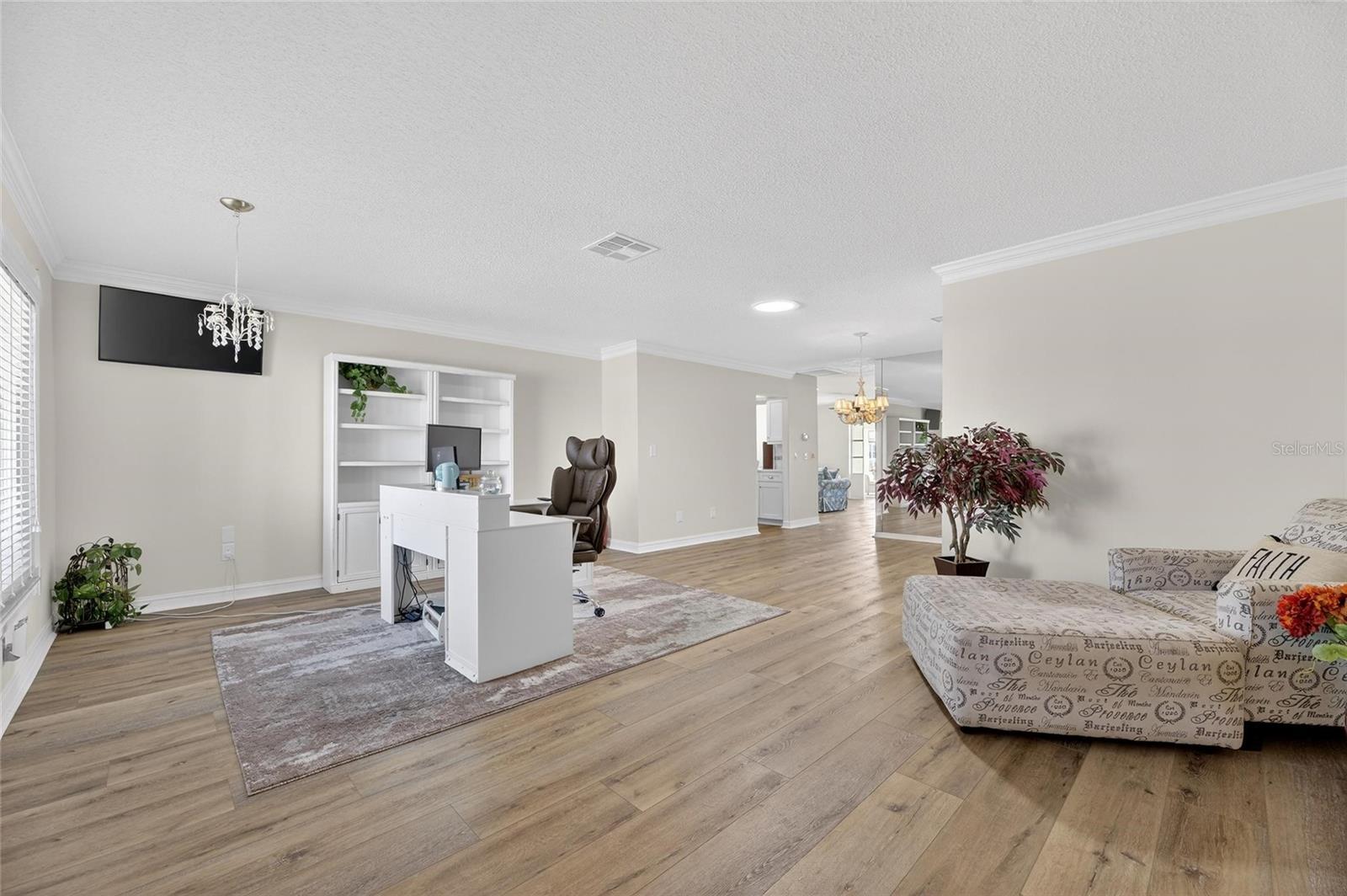 Image 6 of 44 For 108 Whitetail Court