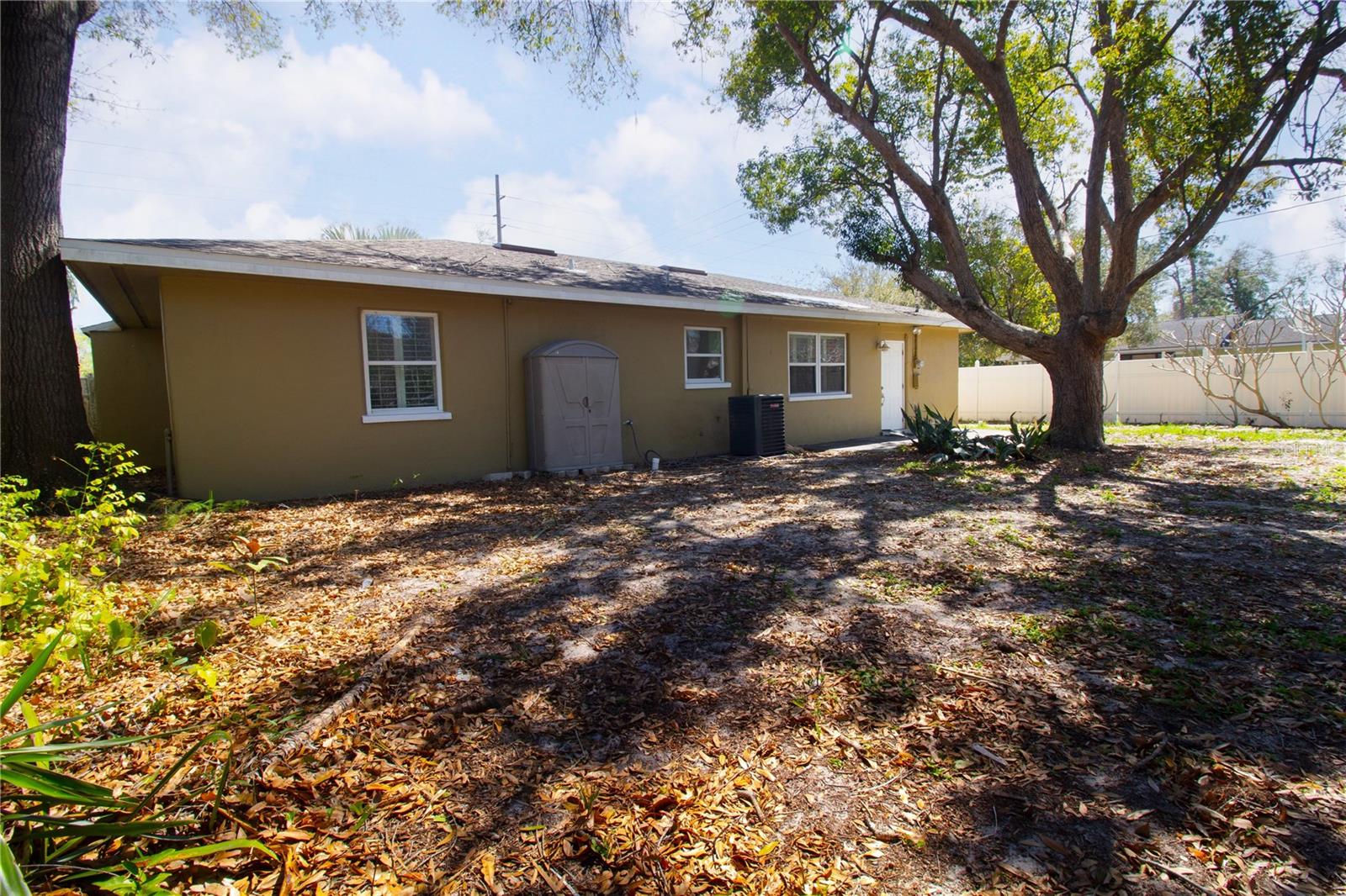 Image 28 of 33 For 10202 Boulevard